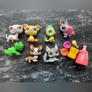 ❤️3/50 My littlest pet shop Animal and accessories